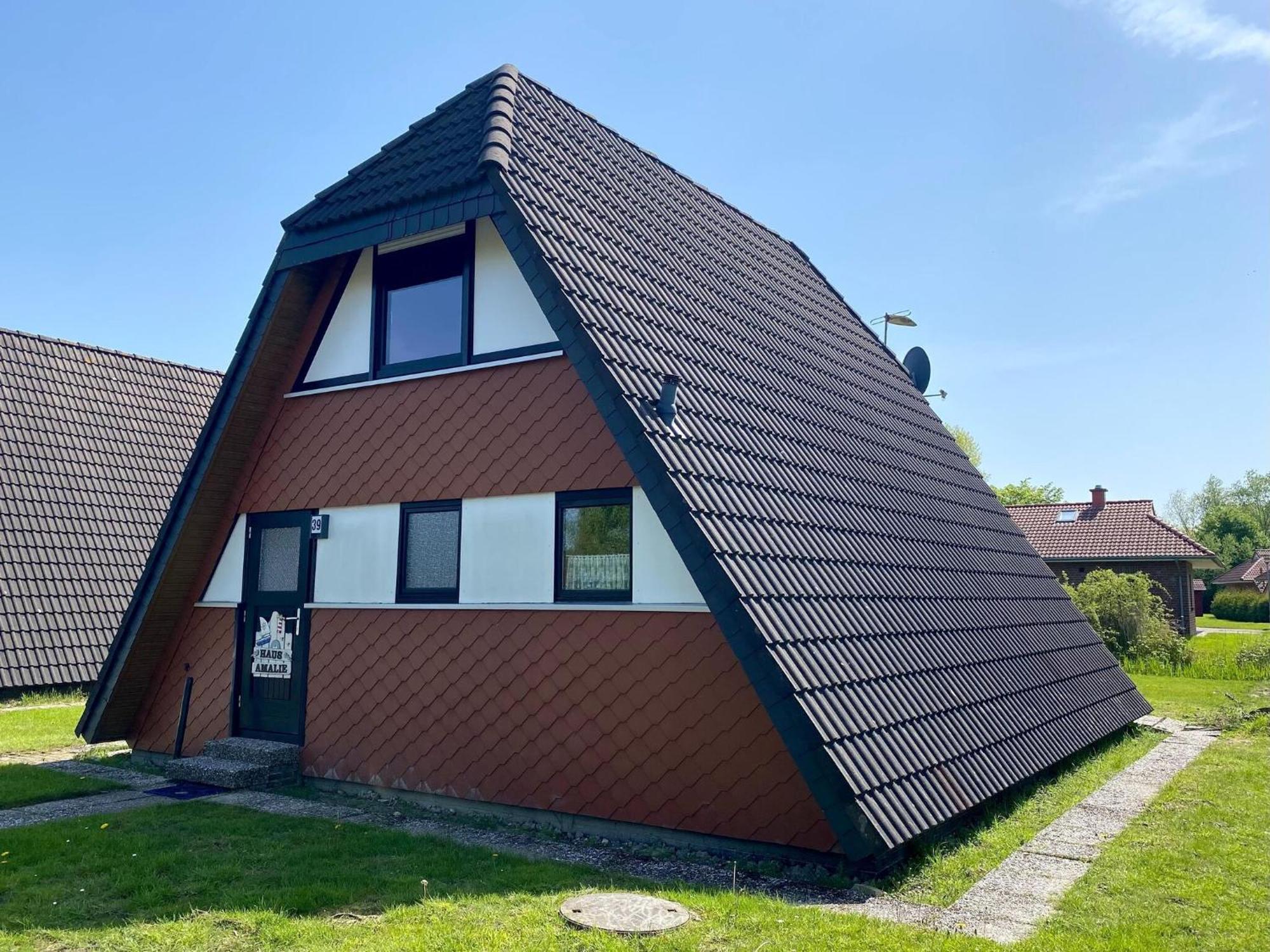 Ferienhaus Amalie, Бурхафе Экстерьер фото